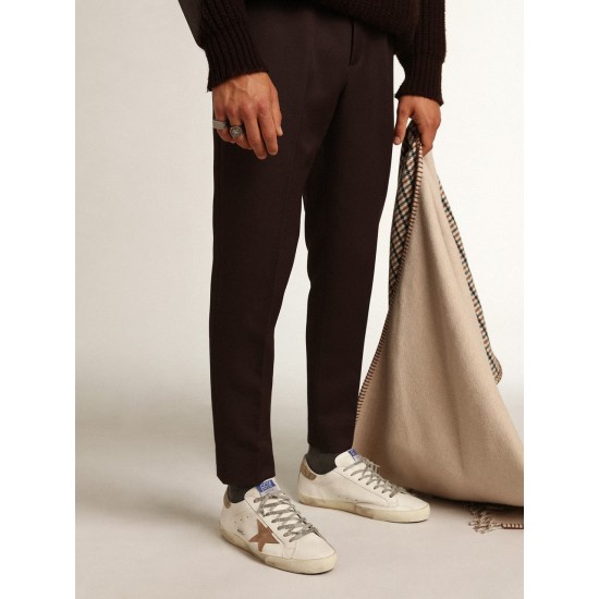 Super-Star with a tobacco suede star and beige heel tab