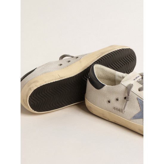 Super-Star in pale silver mesh with light blue suede star