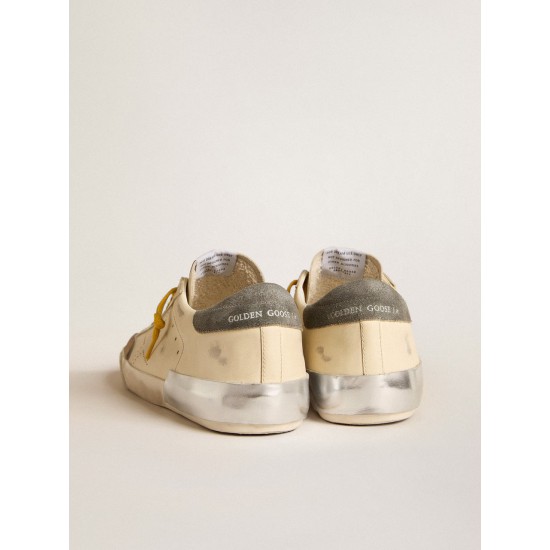 Super-Star in leather with perforated star and gray suede heel tab