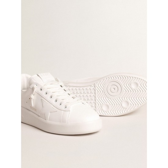 Purestar with white bio-based star and mat green leather heel tab