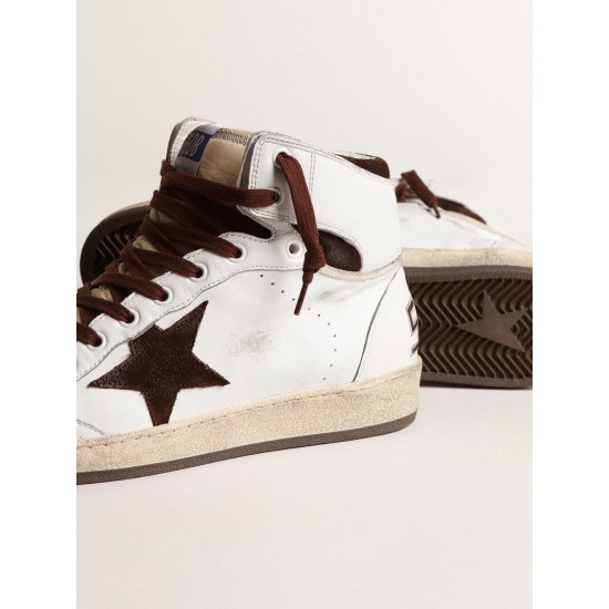 Men’s Sky-Star in white nappa leather with a chocolate suede star