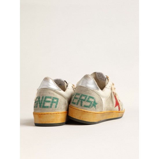 Ball Star in gray suede with red star and silver heel tab