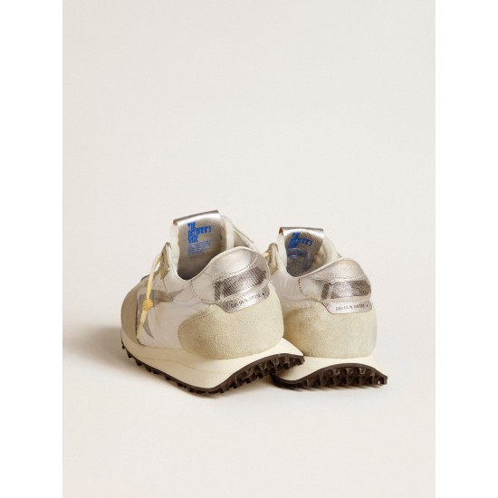 Men’s Marathon with white nylon upper and silver star