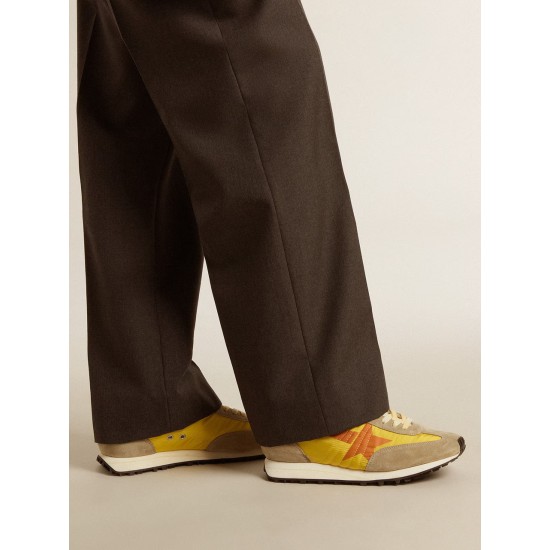 Men’s Marathon with yellow nylon upper and orange star