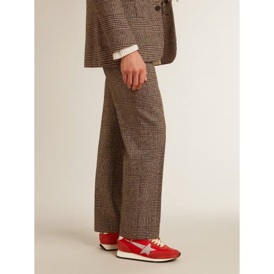 Men’s Marathon with red nylon upper and silver star