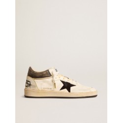 Men’s Ball Star Pro Mid in aged white leather with black star