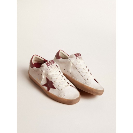 Super-Star in white suede with burgundy leather star and heel tab