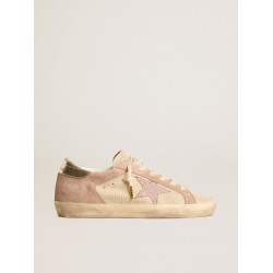 Woman's Super-Star in pale pink suede with suede star and platinum heel tab