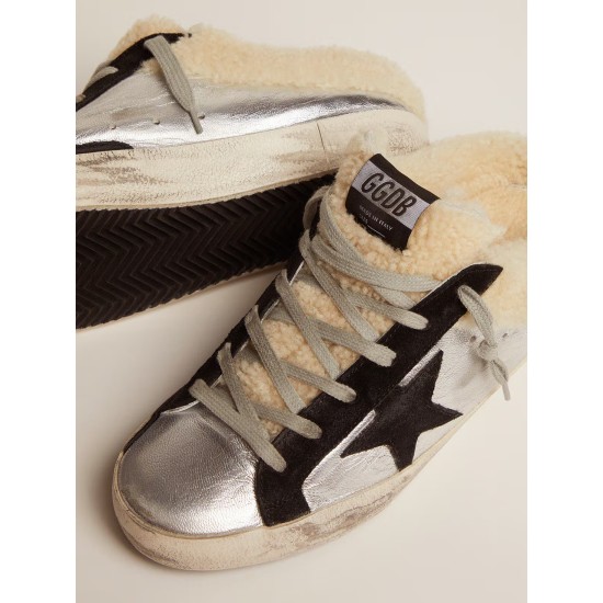 Women's Super-Star Sabot in silver laminated leather with black star