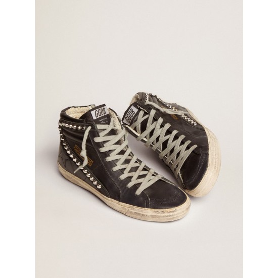 Slide black with studs