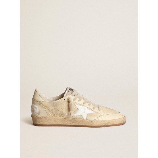 Women's Ball Star in milk-white nylon with white star and heel tab