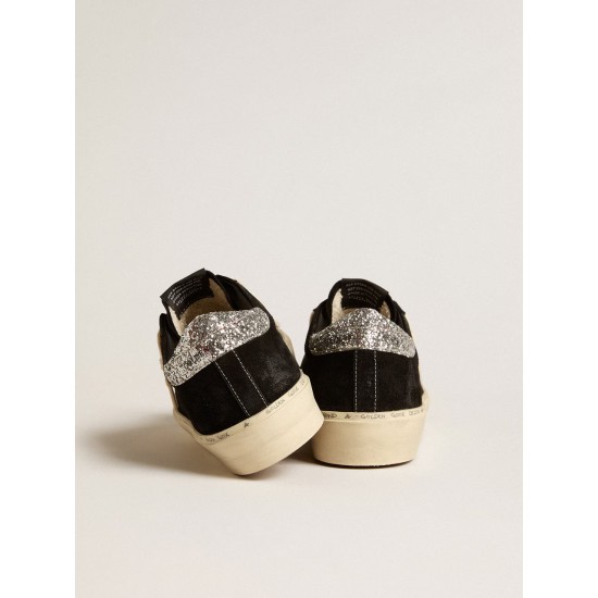 Women’s Hi Star in black leather with silver glitter heel tab