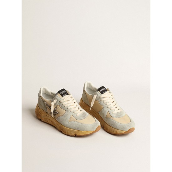 Women’s Running Sole in ice gray with studded suede star