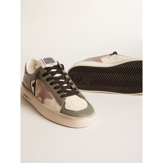 Women’s Stardan LTD in gray leather with a pink leather star and heel tab