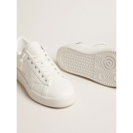Women’s bio-based Purestar with white star and mirror-effect heel tab