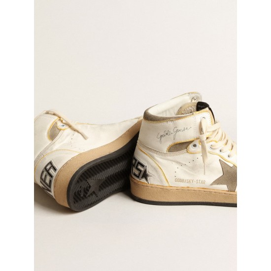 Women’s Sky-Star in white nappa leather with dove-gray suede star