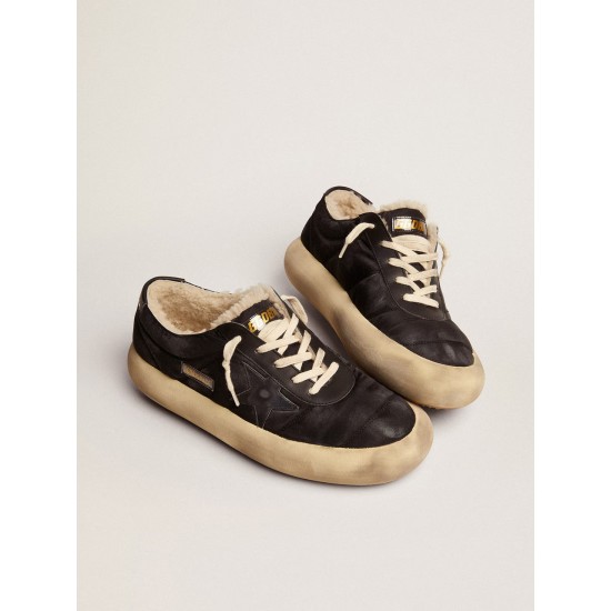Women's Space-Star shoes in quilted black nylon with shearling lining