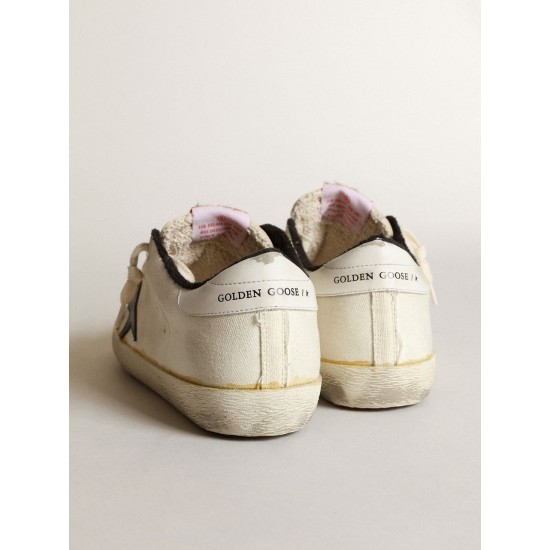 Super-Star LTD in beige canvas with black star