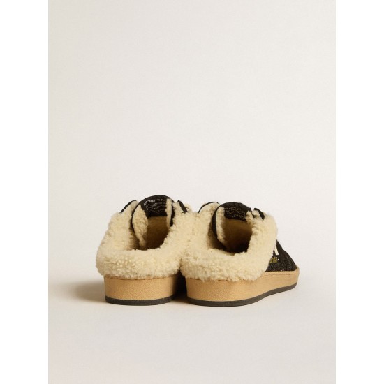 Ball Star Sabots in black glitter with black star and shearling lining