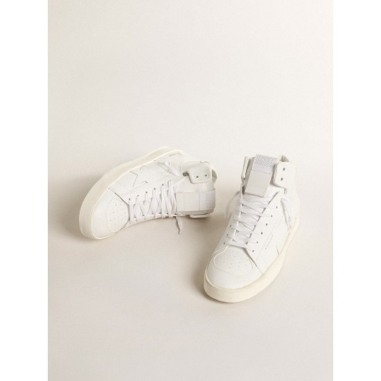 Women’s bio-based Mid-Stardan with white star and heel tab