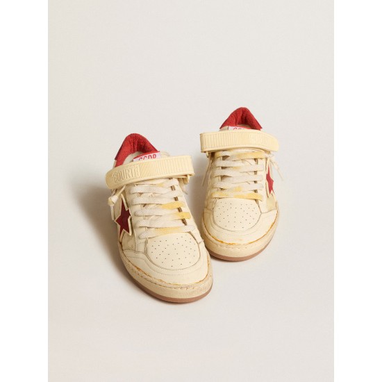 Women’s Ball Star LAB in cream-colored nappa with red suede star