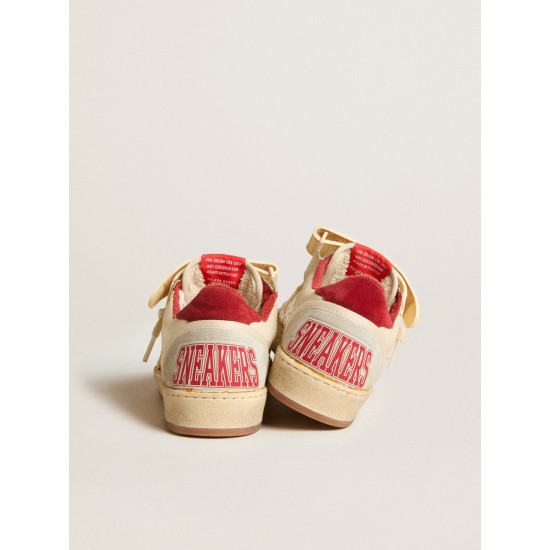 Women’s Ball Star LAB in cream-colored nappa with red suede star