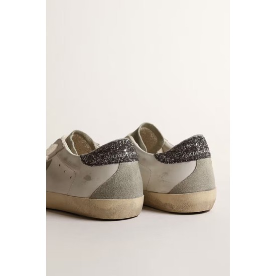 Women’s Super-Star with gray star and dark gray glitter heel tab